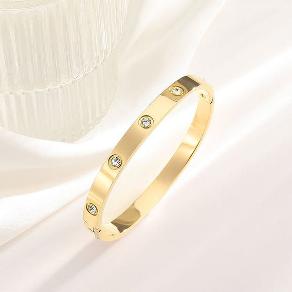 Raya Hinge Bangle