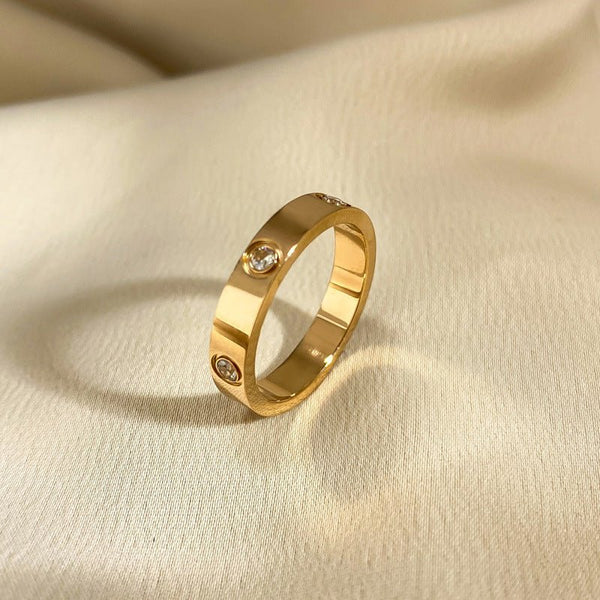 Raya Voguish Ring