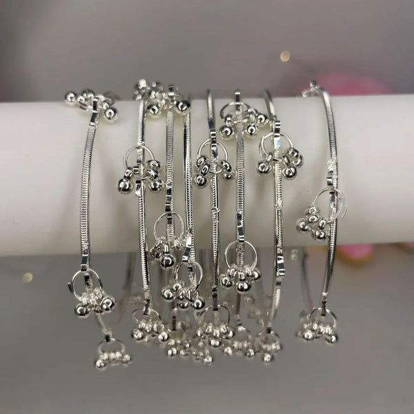 Silver Kashmiri Ghungroo Bangles Set