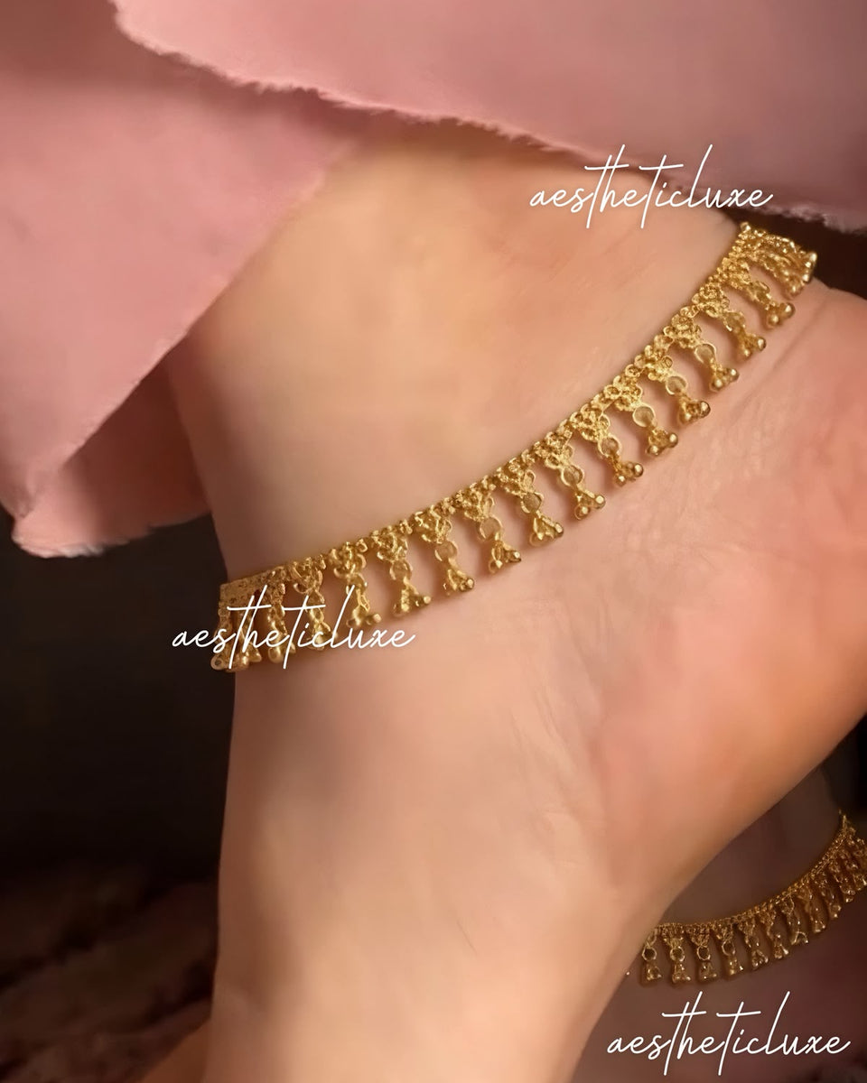 Kashmiri Ghungroo Payal | Gold Plated Chain Anklet Set | Minimalist Payal | Indian Bridal Anklet | Bell Charm Payal | Gift for Her