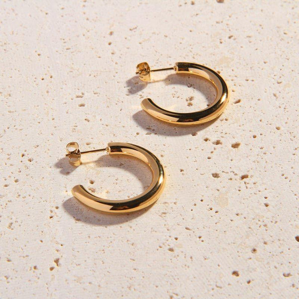 Alia Hoops