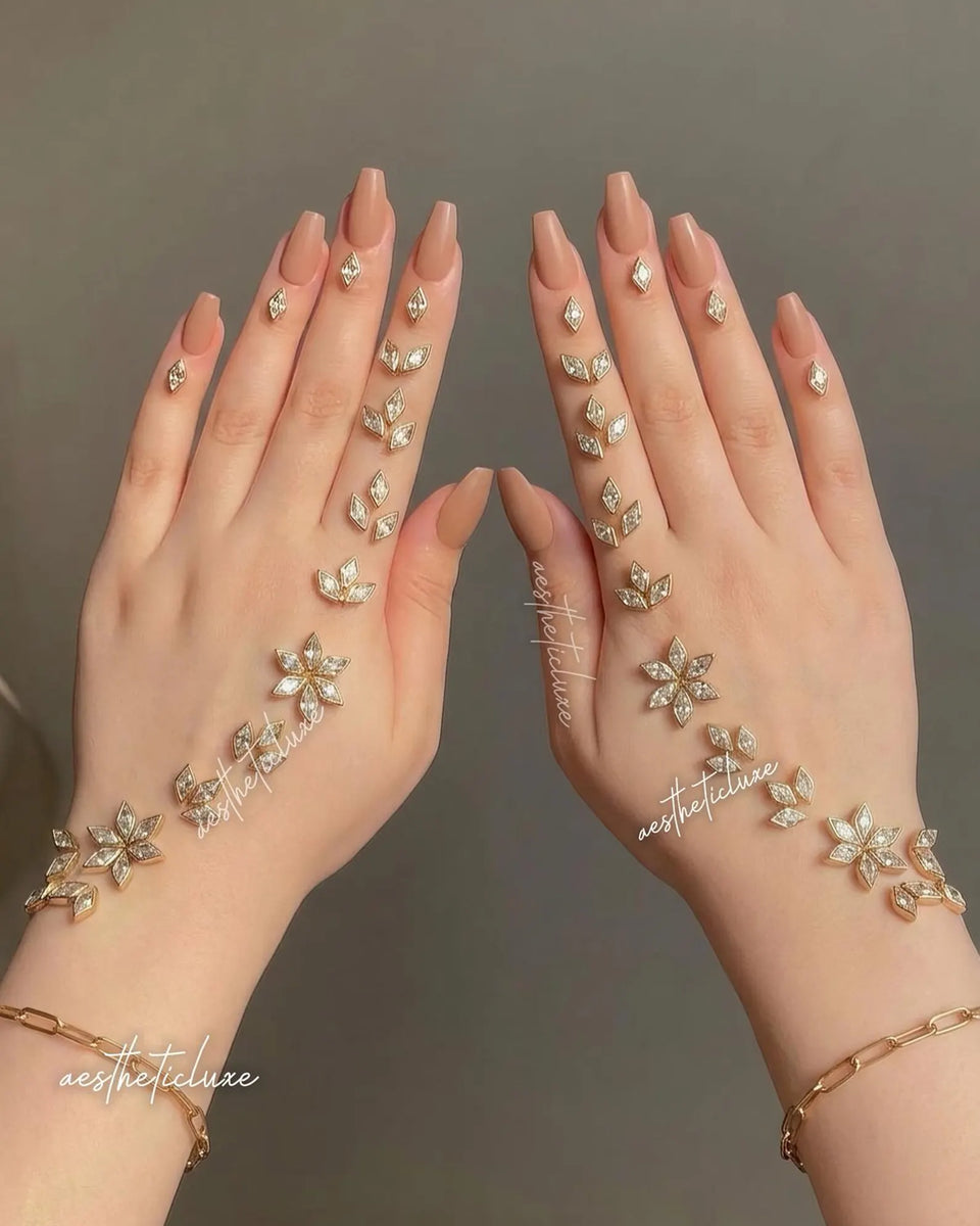 Kundan Mehndi for Hand | Reusable Indian Pakistani Bridal Minimalist Hand Henna Jewelry for Mehndi, Sangeet | Henna Mirror with Beads Gems