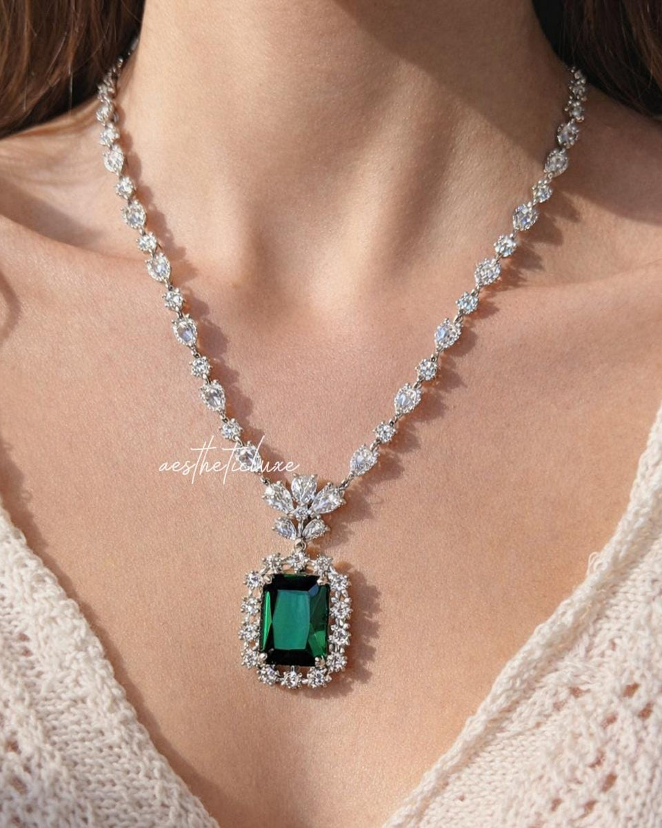 Alia Bhatt Emerald green Pendant Set in American Diamond Classy high quality cz zircon jewelry for wedding