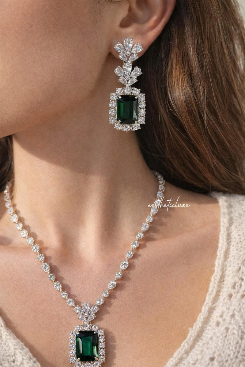 Alia Bhatt Emerald green Pendant Set in American Diamond Classy high quality cz zircon jewelry for wedding